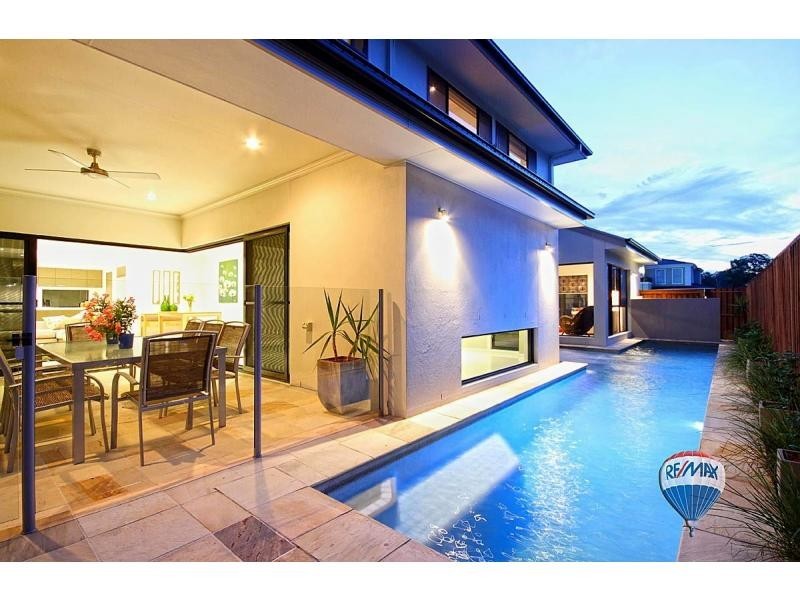 5 La Belle Court, Westlake QLD 4074