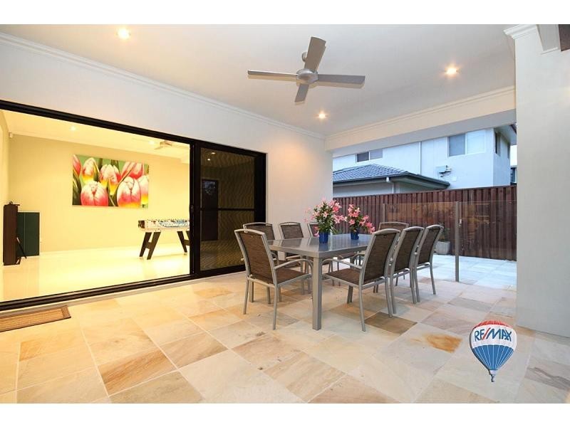 5 La Belle Court, Westlake QLD 4074