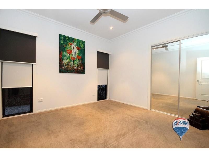 5 La Belle Court, Westlake QLD 4074
