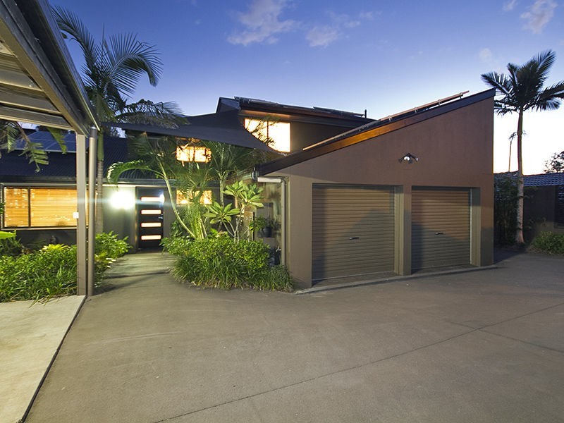 Mount Ommaney QLD 4074