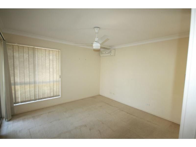 9 Olympic Place, Sinnamon Park QLD 4073