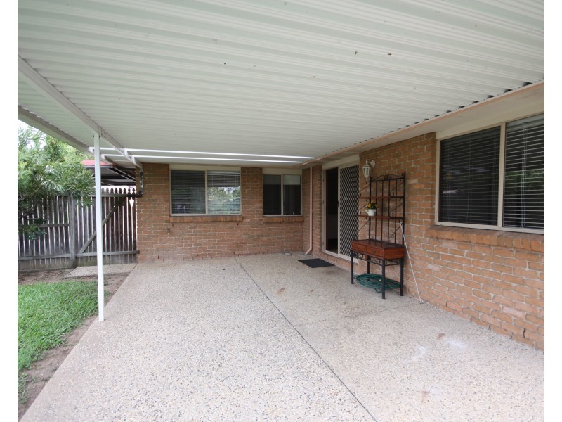 11 Tomkins Road, Riverhills QLD 4074