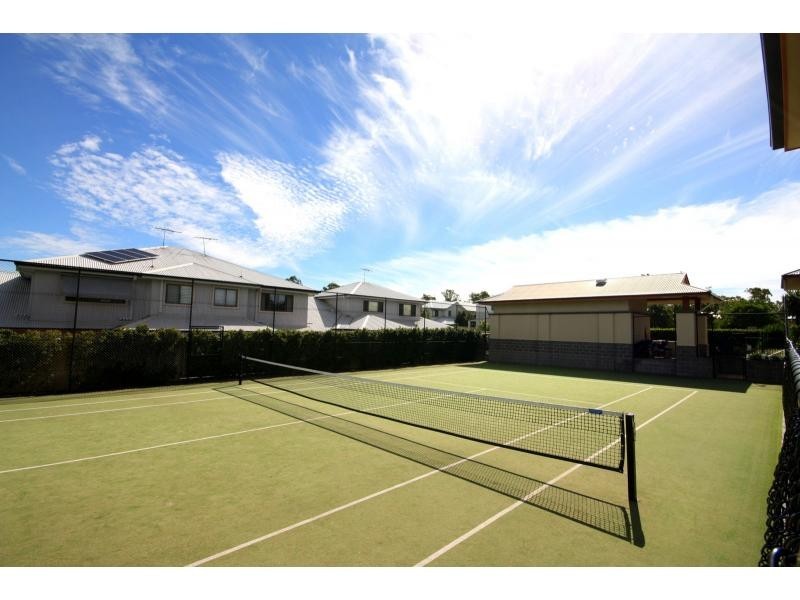 Mount Ommaney QLD 4074