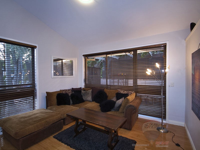 1 Roper Close, Westlake QLD 4074