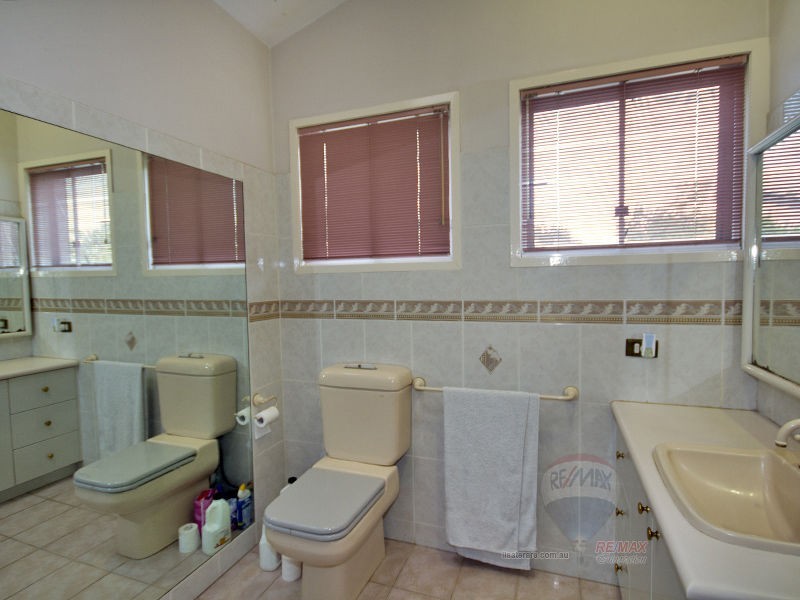 1 Roper Close, Westlake QLD 4074