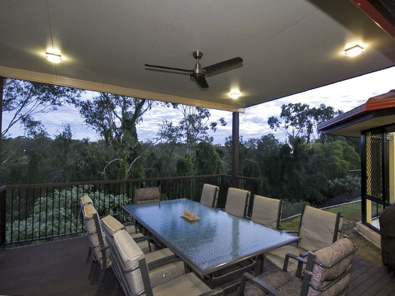 29 Drovers Place, Sumner QLD 4074