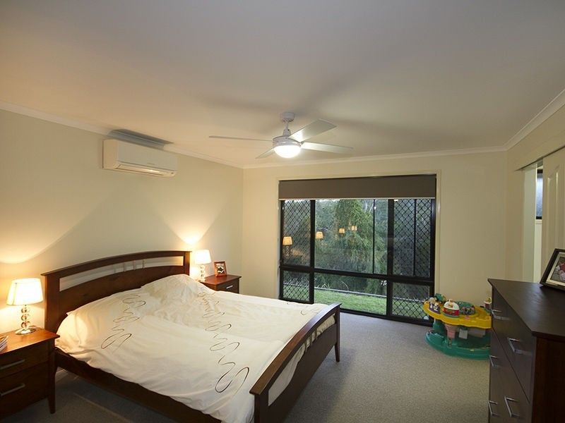 29 Drovers Place, Sumner QLD 4074