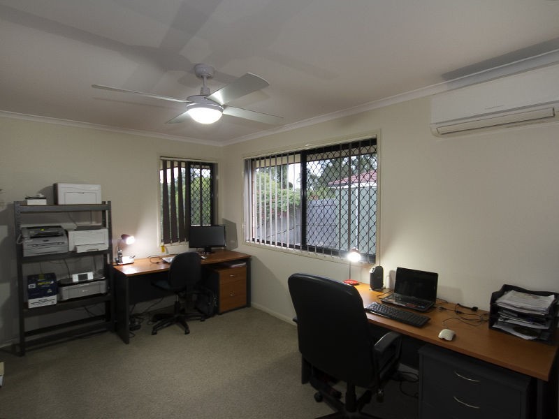 29 Drovers Place, Sumner QLD 4074