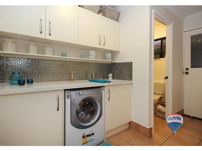 Sinnamon Park QLD 4073
