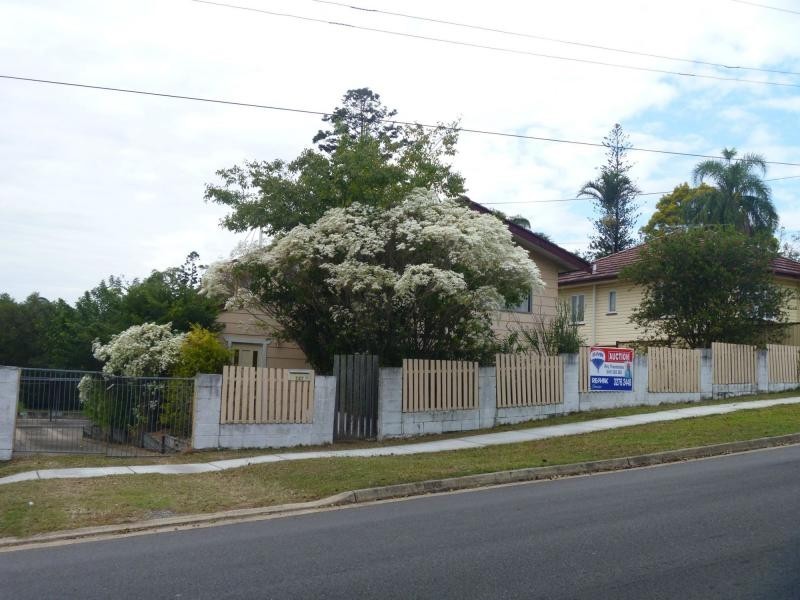 127 Strathaird Street, Darra QLD 4076