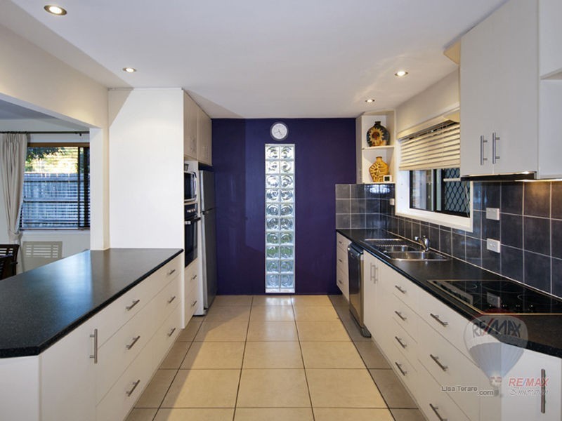 12 Kalbarri Street, Riverhills QLD 4074