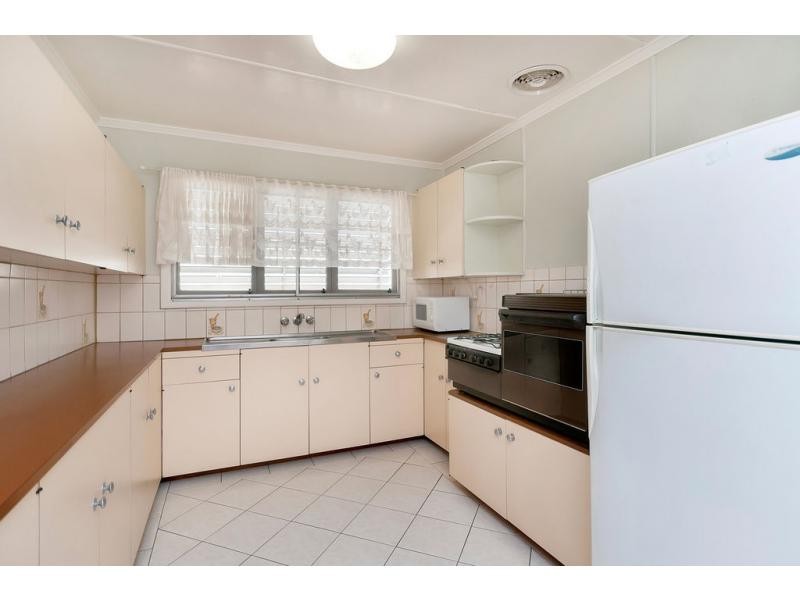 33 Lawson Street, Oxley QLD 4075