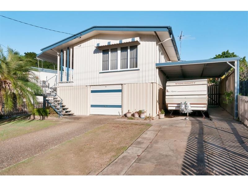 33 Lawson Street, Oxley QLD 4075