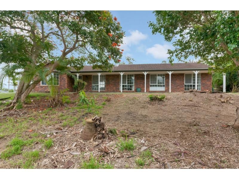 6-8 Bass Street, Barellan Point QLD 4306