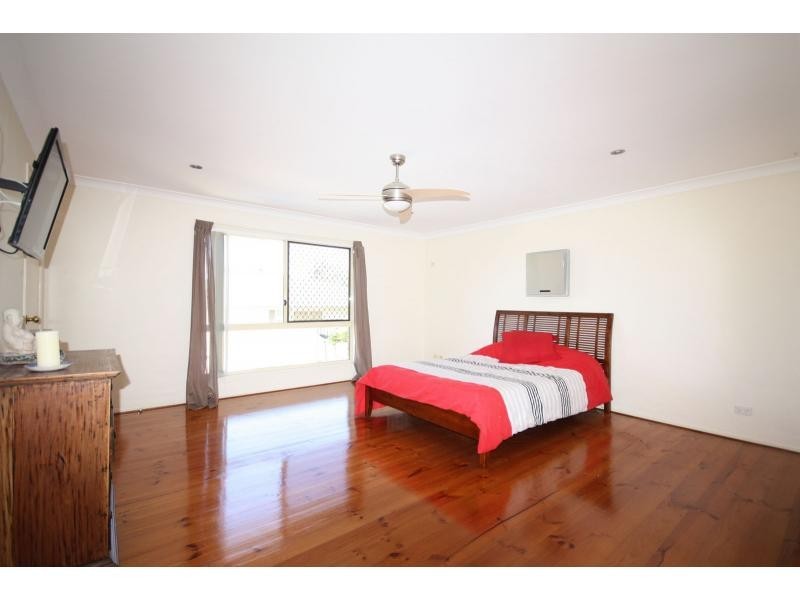 30 Balaton Street, Westlake QLD 4074