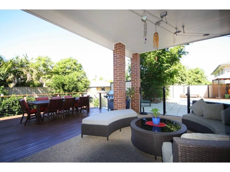 30 Balaton Street, Westlake QLD 4074