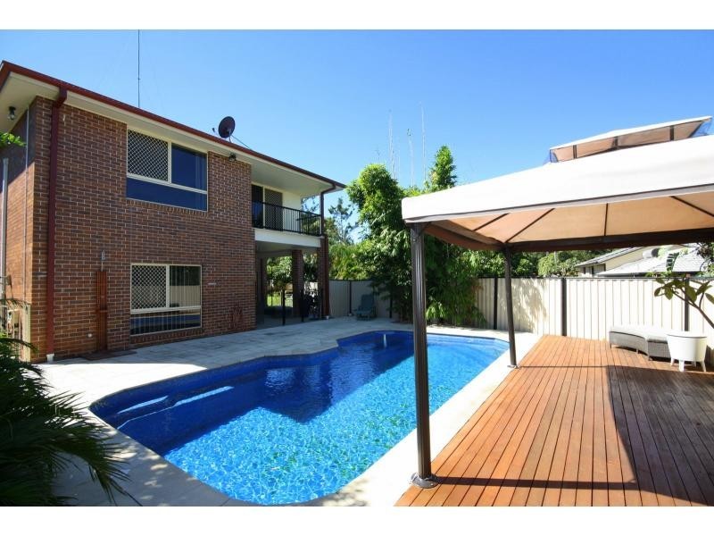 30 Balaton Street, Westlake QLD 4074