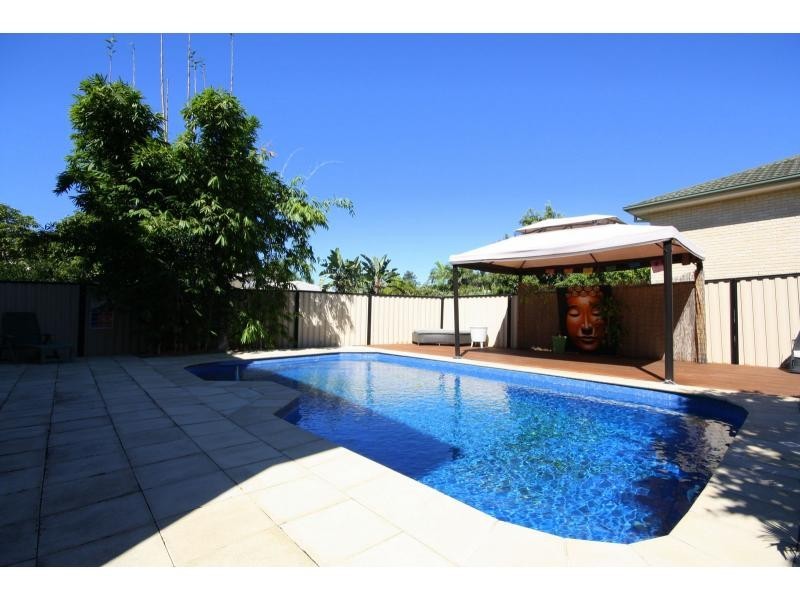 30 Balaton Street, Westlake QLD 4074