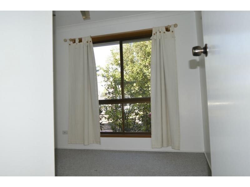 40 Paluna Street, Riverhills QLD 4074