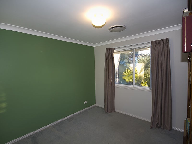 Seventeen Mile Rocks QLD 4073