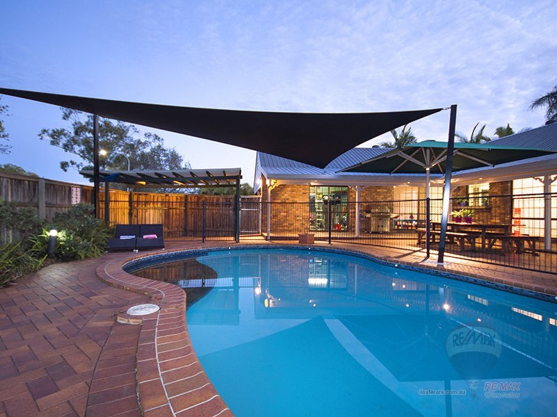 2 Bundoran Close, Westlake QLD 4074