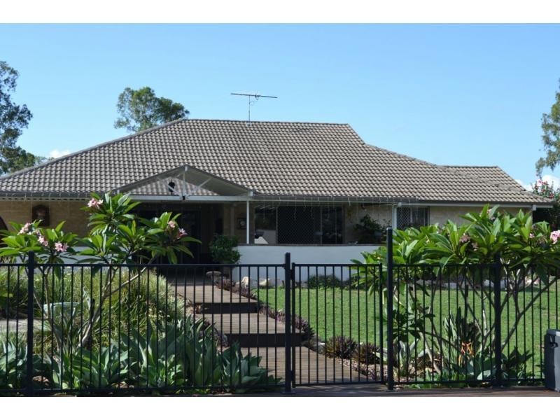 18 Cononbar Place, Karalee QLD 4306