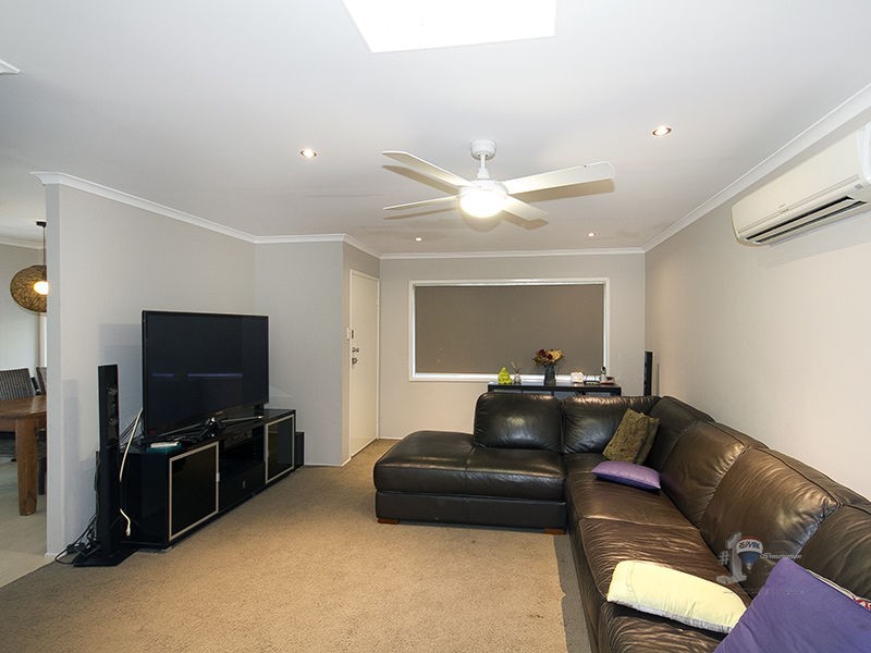 359 Horizon Drive, Riverhills QLD 4074