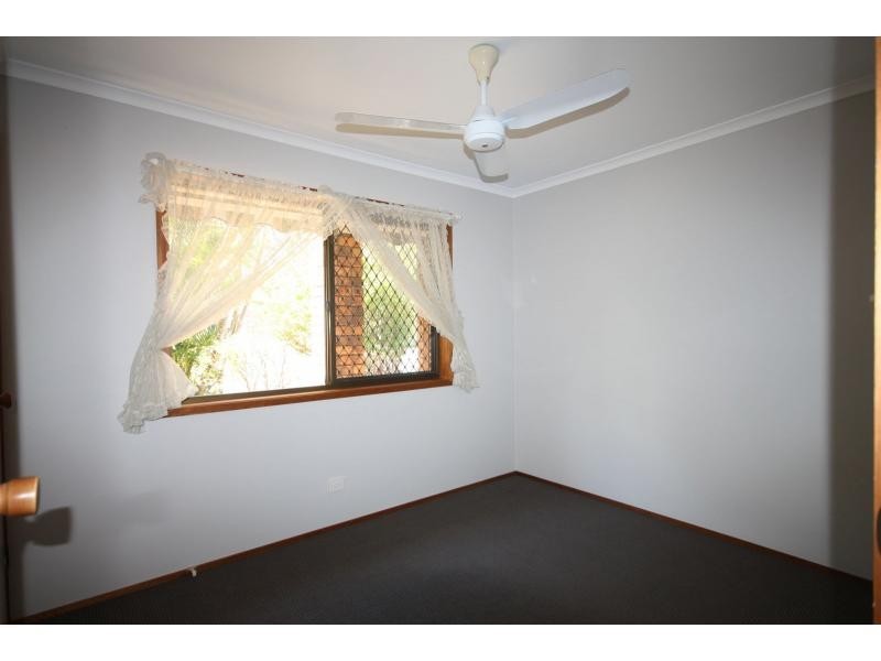 6 Pallert Street, Middle Park QLD 4074