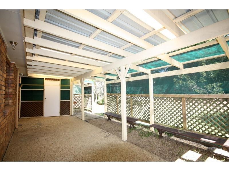 6 Pallert Street, Middle Park QLD 4074