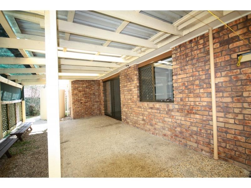 6 Pallert Street, Middle Park QLD 4074