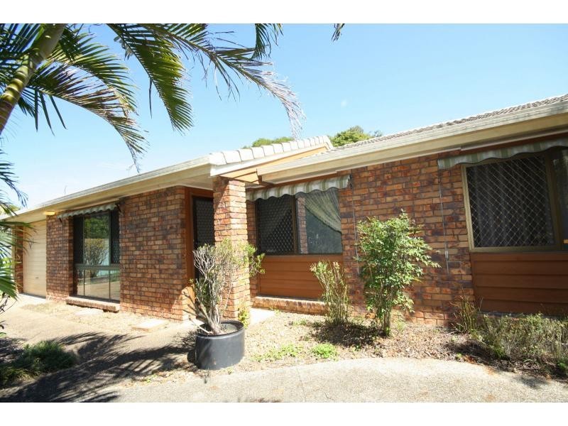 6 Pallert Street, Middle Park QLD 4074