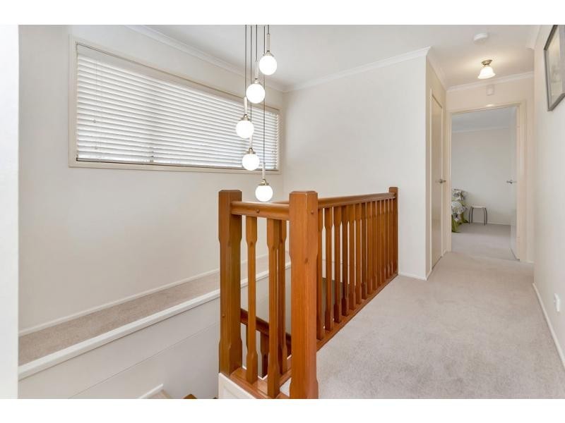 8 Nabilla Place, Middle Park QLD 4074