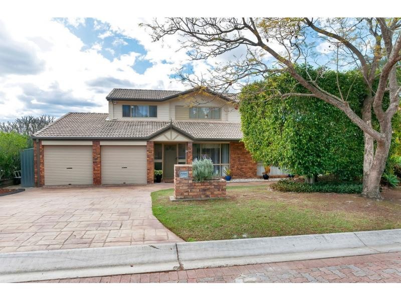 8 Nabilla Place, Middle Park QLD 4074