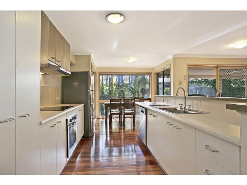 36 Cityview Road, Sinnamon Park QLD 4073