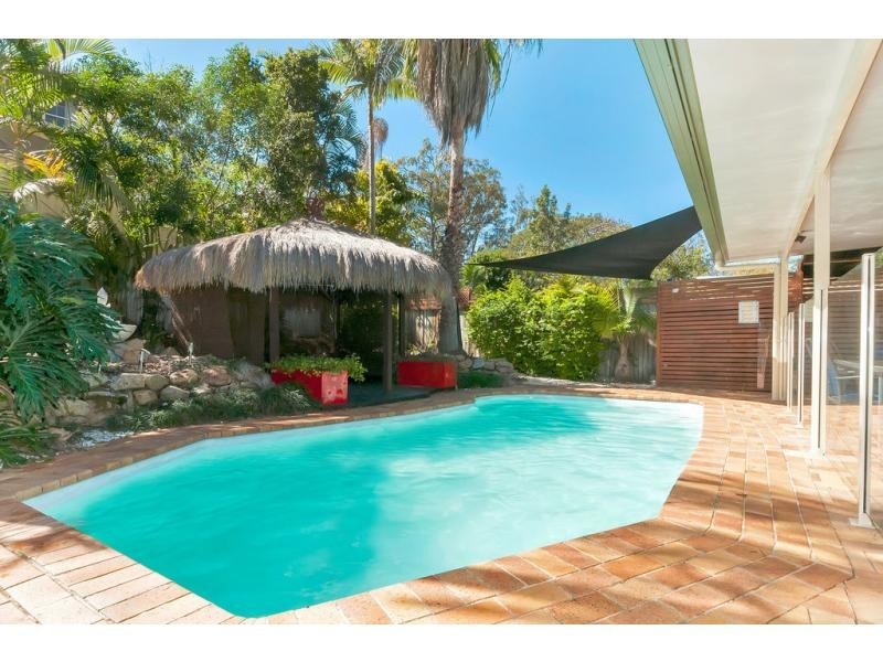 55 Marland Street, Kenmore QLD 4069