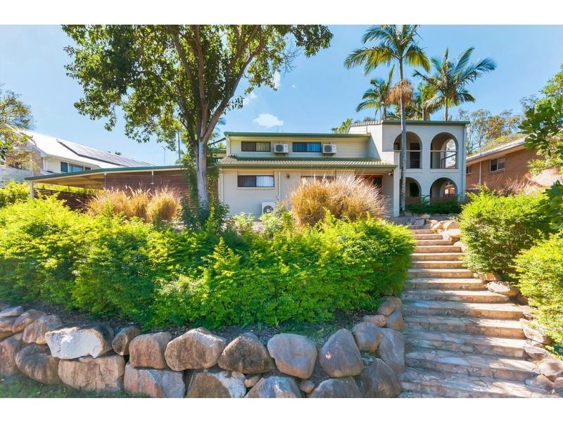 55 Marland Street, Kenmore QLD 4069