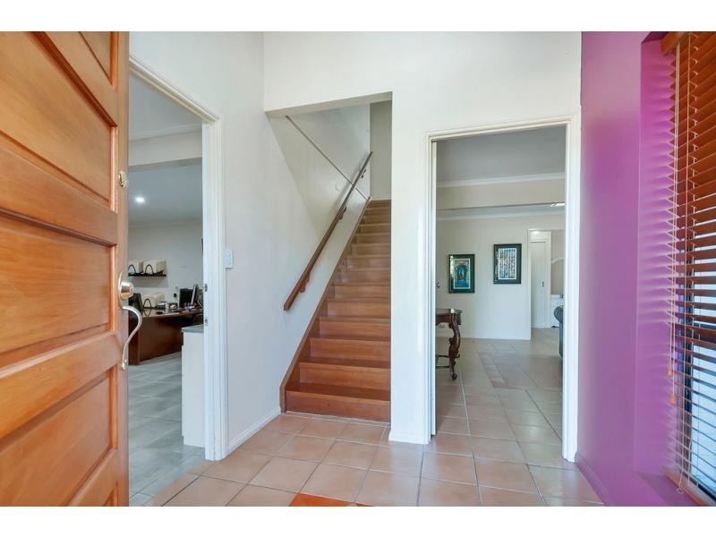 55 Marland Street, Kenmore QLD 4069