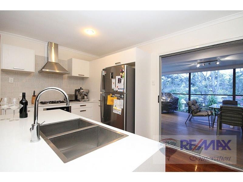 Jindalee QLD 4074