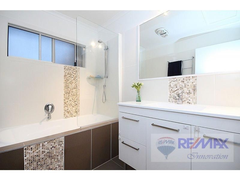 Jindalee QLD 4074