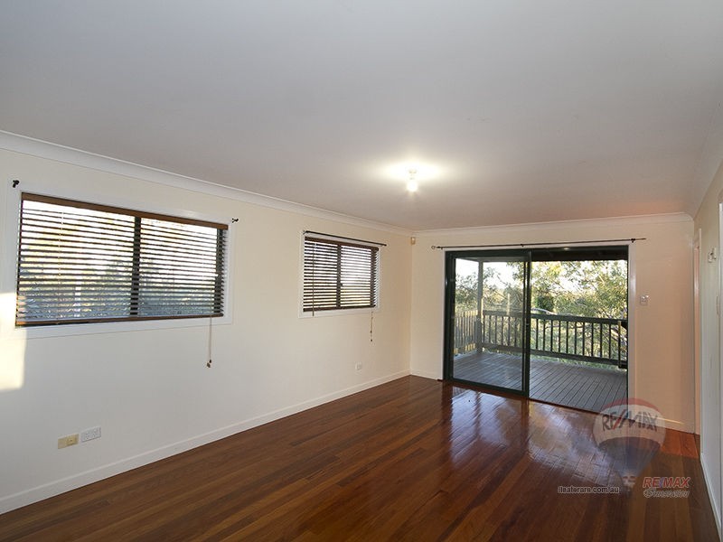 11 Quahlee Grove, Karana Downs QLD 4306