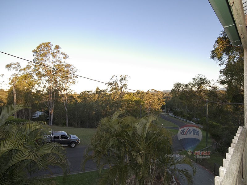 11 Quahlee Grove, Karana Downs QLD 4306