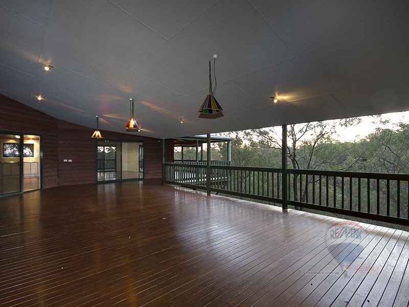 11 Quahlee Grove, Karana Downs QLD 4306