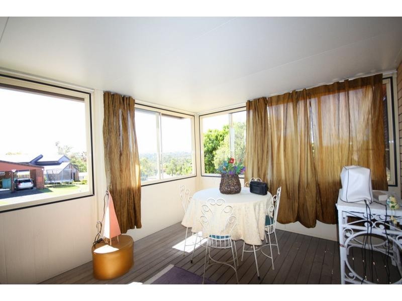 26 Port Street, Jamboree Heights QLD 4074