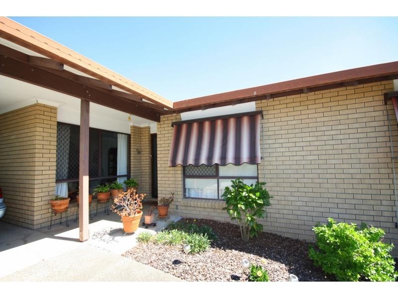 26 Port Street, Jamboree Heights QLD 4074