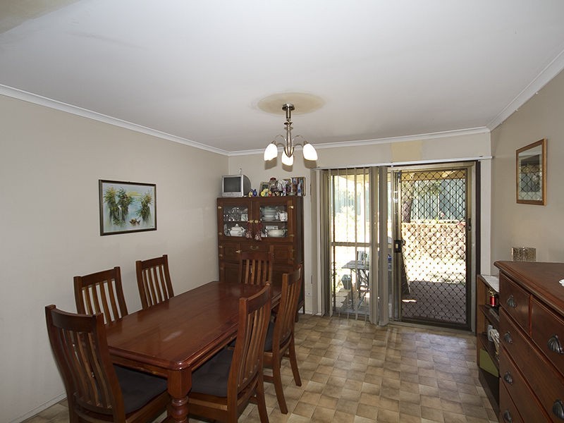 9 Kalbarri Street, Riverhills QLD 4074