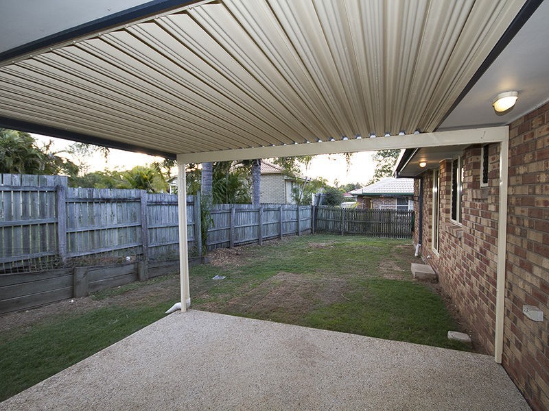 3 Kentia Circuit, Flinders View QLD 4305