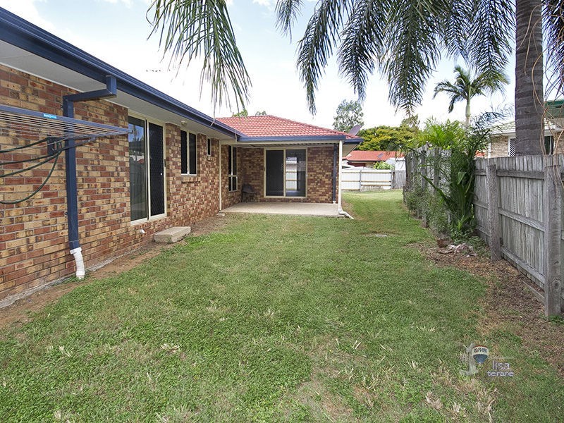 3 Kentia Circuit, Flinders View QLD 4305