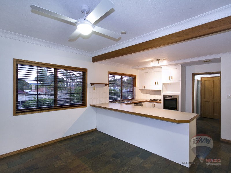 16 Tobin Street, Middle Park QLD 4074