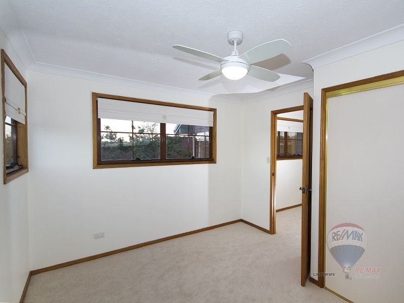 16 Tobin Street, Middle Park QLD 4074