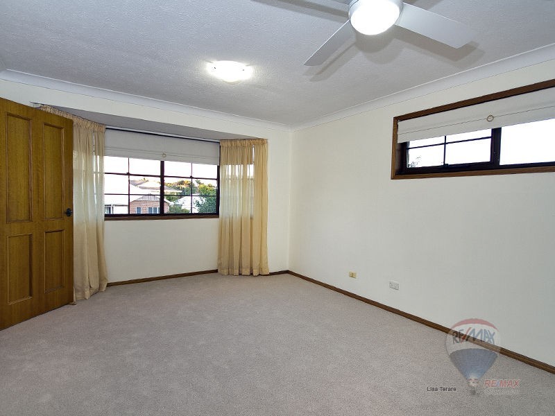 16 Tobin Street, Middle Park QLD 4074